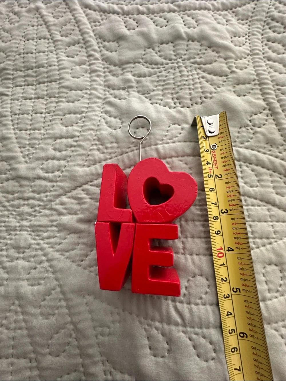 Red LOVE Wooden Block Style picture Clip Holder 5”